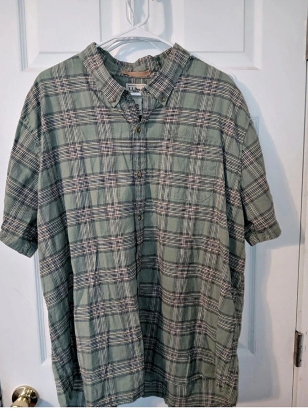 L.L.Bean Men's Stonecoast Hemp Shirt, Short-Sleeve, Slightly Fitted Untucked Fit